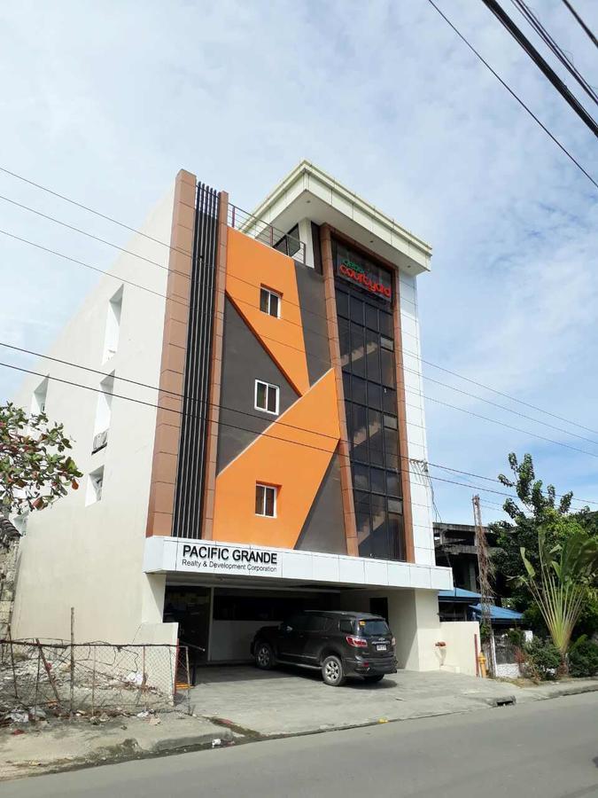 Cebu Courtyard Hotel Lapu-Lapu City Exterior photo